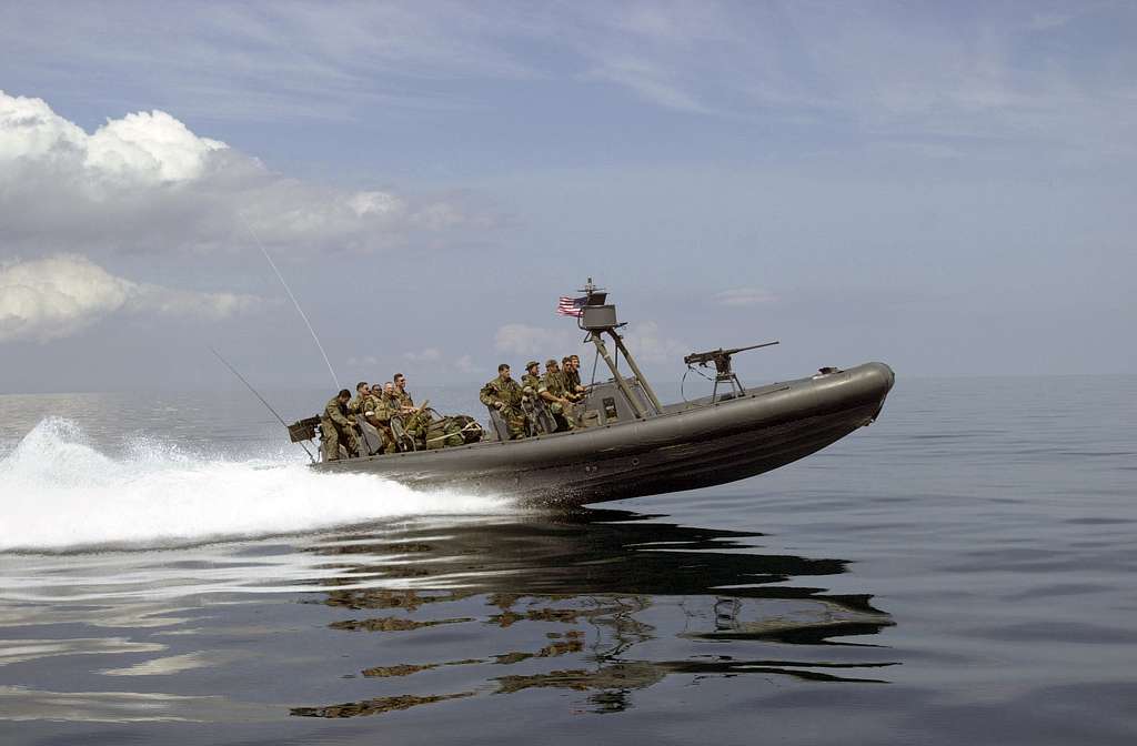 us navy swcc boats