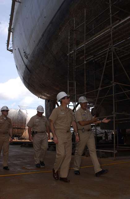 Submarine Group 7 Hosts Japanese Submarine Officers in Yokosuka > U.S.  Indo-Pacific Command > 2015