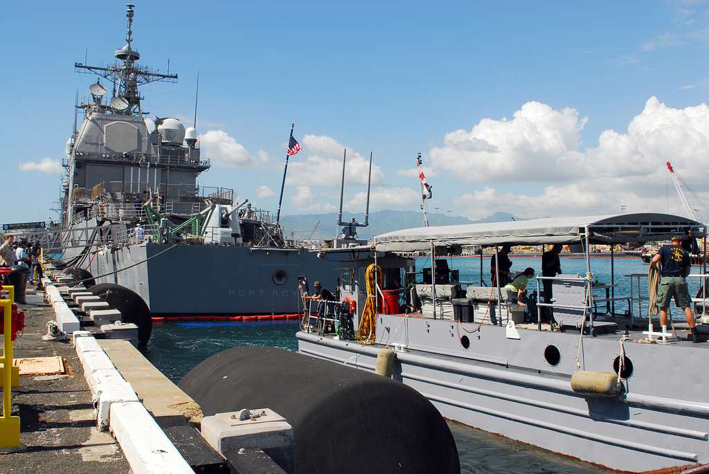USS Port Royal returns to Pearl Harbor after deployment 