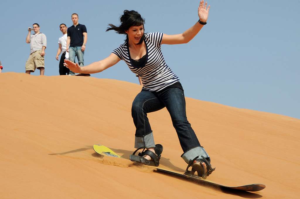 Sandboarding Dubai