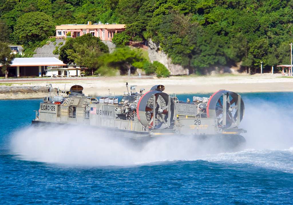 A Landing Craft Air Cushion (LCAC) vehicle, assigned to USS Bonhomme  Richard (LHD 6) and Expeditionary