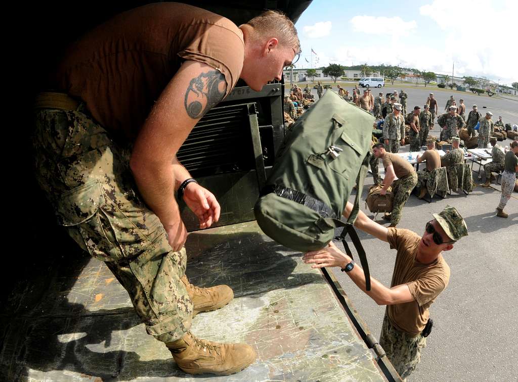 The Seattle Seahawks cheerleaders, the Sea Gals, perform for Sailors and  Marines aboard the amphibious assault ship USS Makin Island (LHD 8). -  PICRYL - Public Domain Media Search Engine Public Domain Search