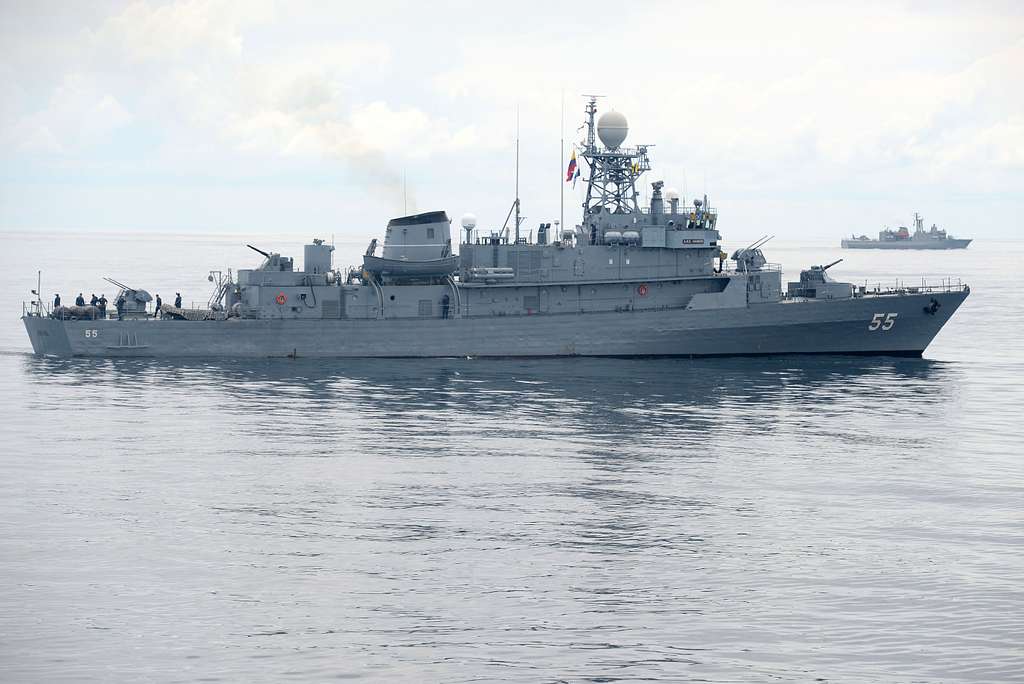 he Colombian navy corvette ARC Nariño (CM-55) takes formation alongside ...