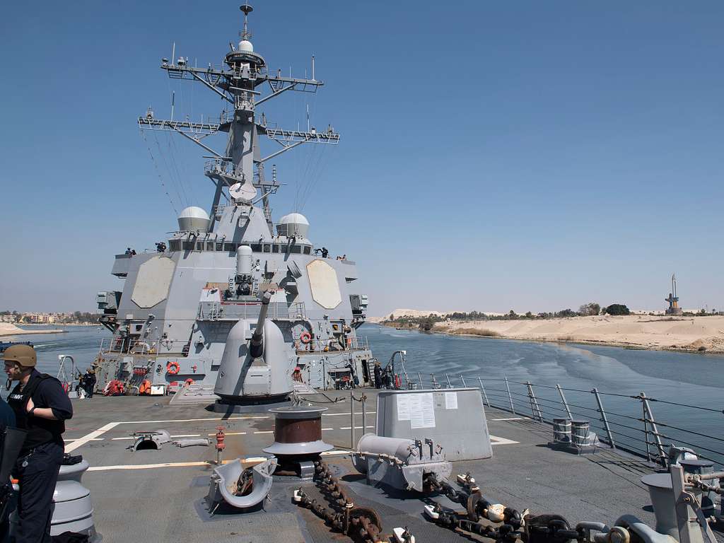 the-arleigh-burke-class-guided-missile-destroyer-uss-mcfaul-ddg-74-transits-ee95f1-1024.jpg