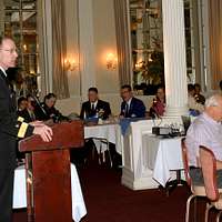 File:Adm. Vern Clark retirement ceremony DN-SD-06-00275.jpg